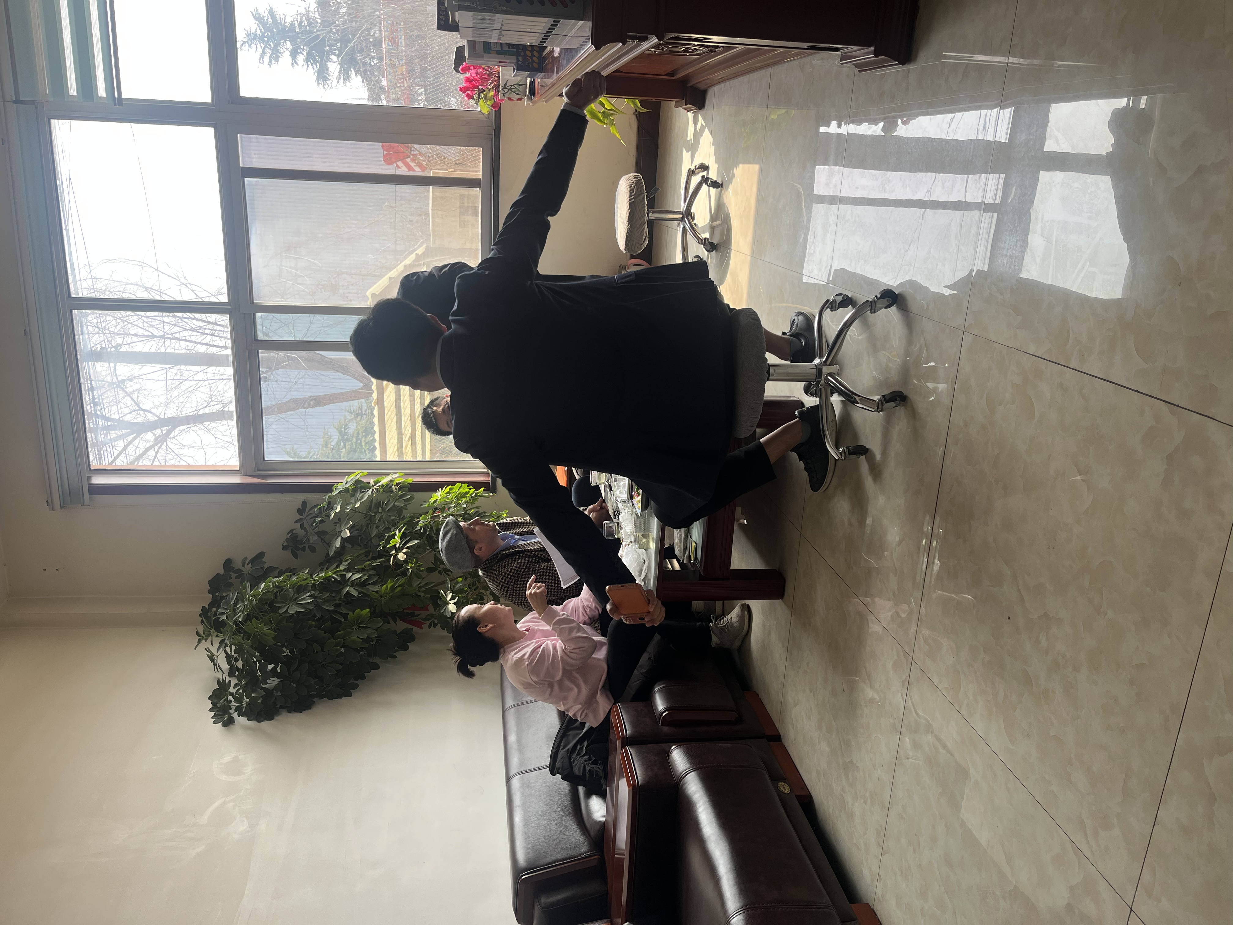 Terima kasih kepada pelanggan Rusia kami kerana membeli peralatan penyemperitan kepingan PS.