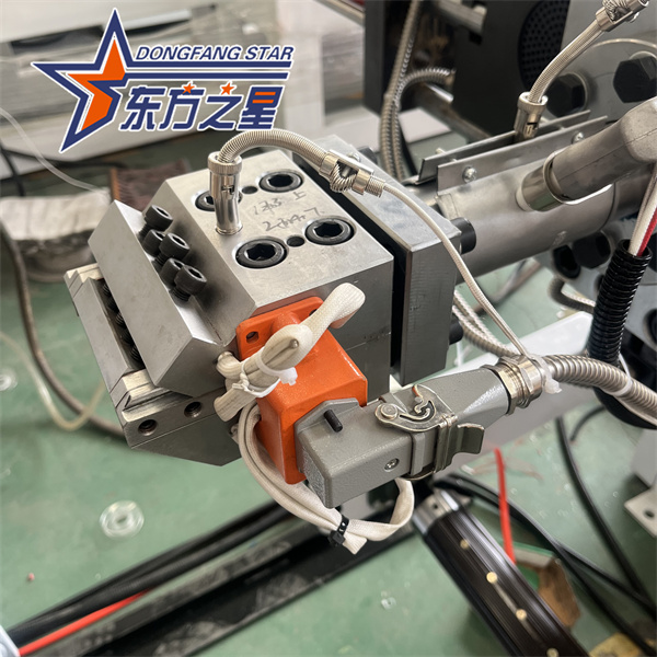 Barisan pengeluaran waterstop TPE berkelajuan tinggi