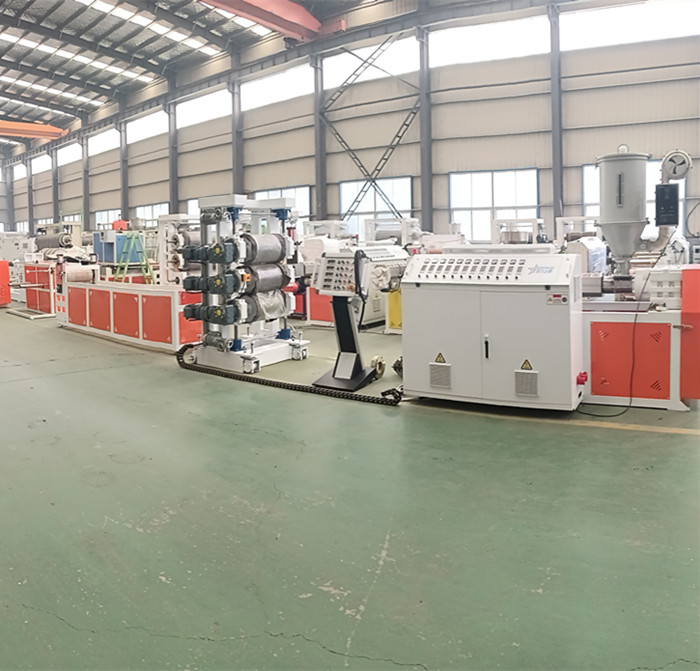 Mesin extruder lembaran pok